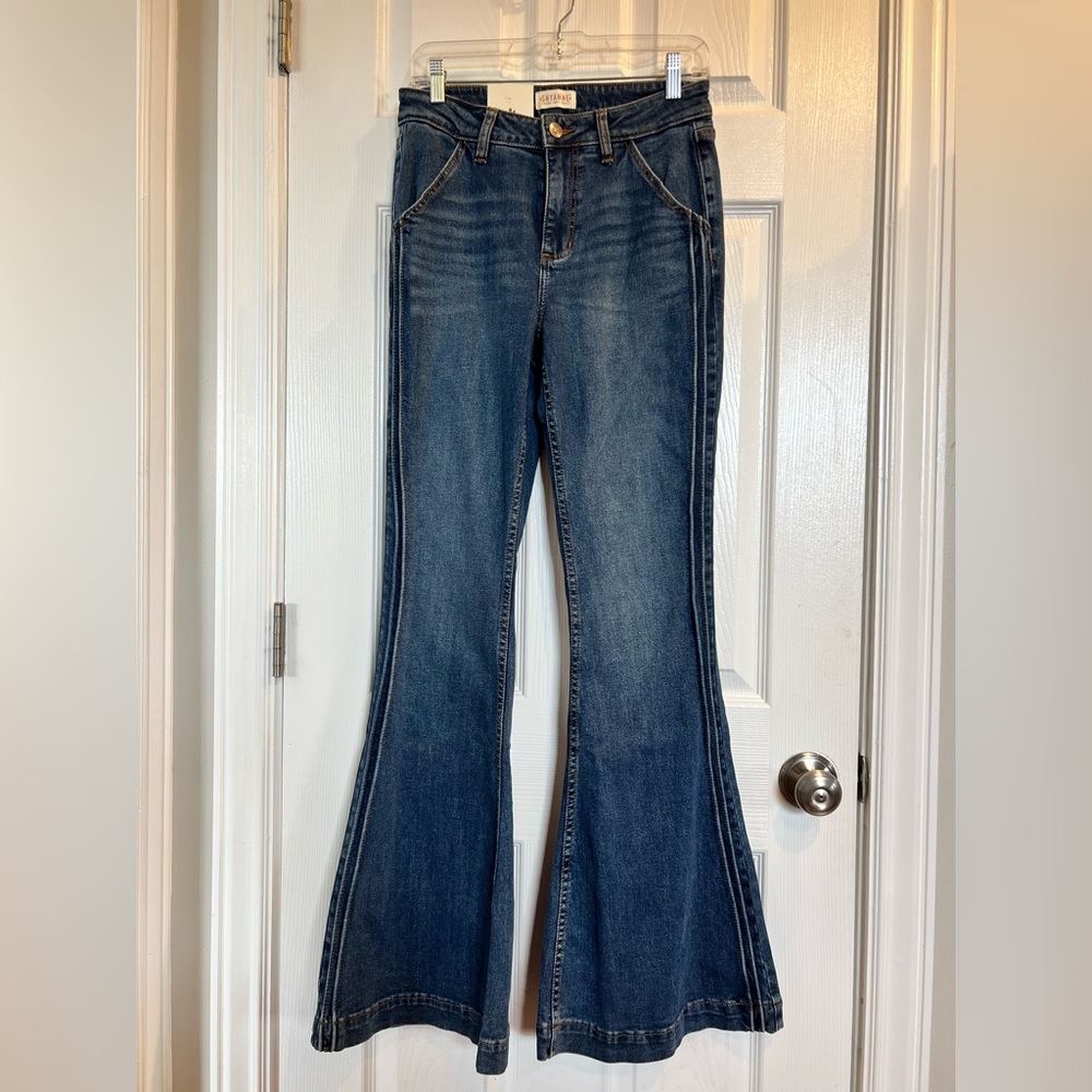 New Shyanne High Rise Flare Jeans